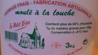 Fromage frais moulé à la  louche