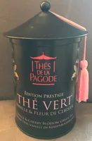 The Vert Vanille Fleur De Cerisier