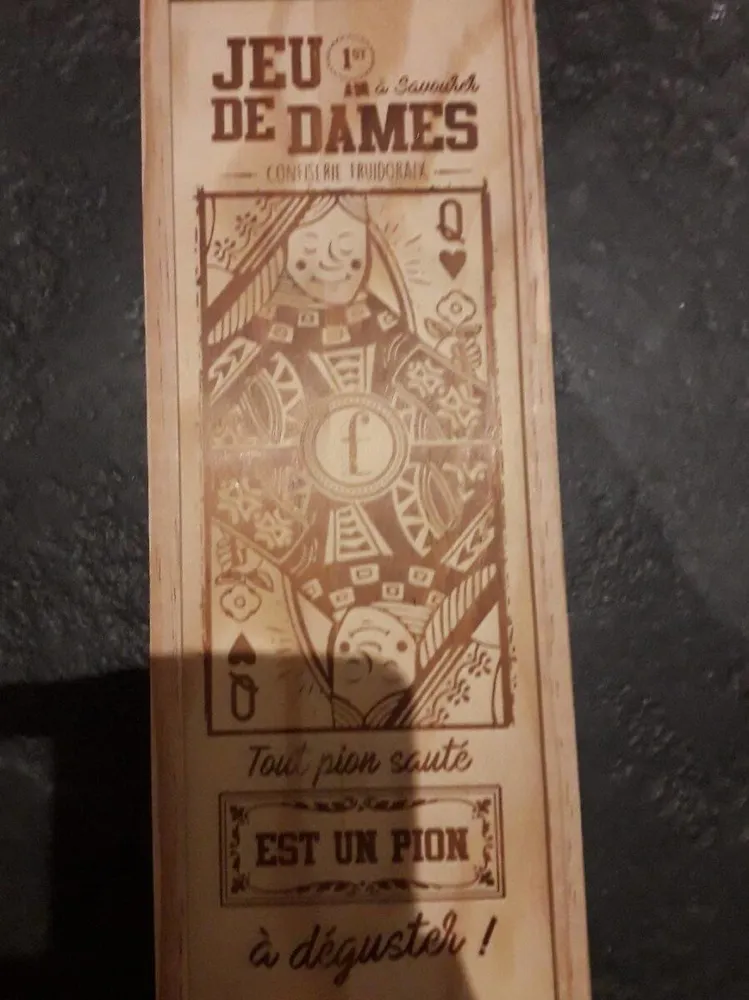Jeu de dames en chocolat