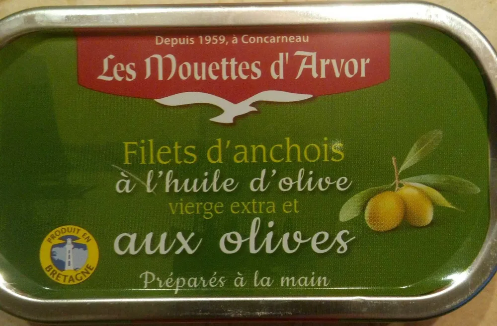 Filets d'anchois à l'huile d'olive vierge extra et aux olives