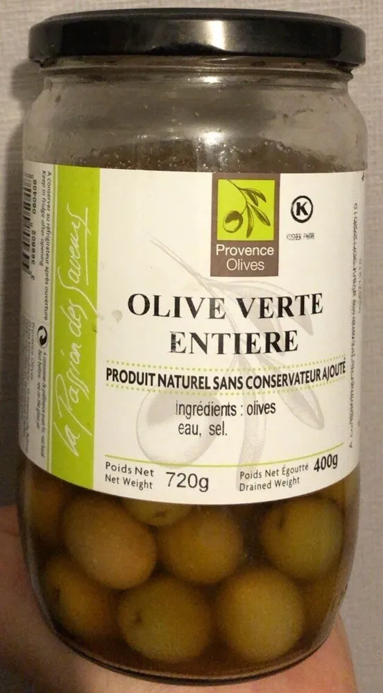 Olive verte entiere