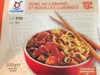 Porc au caramel et nouilles cuisinées
