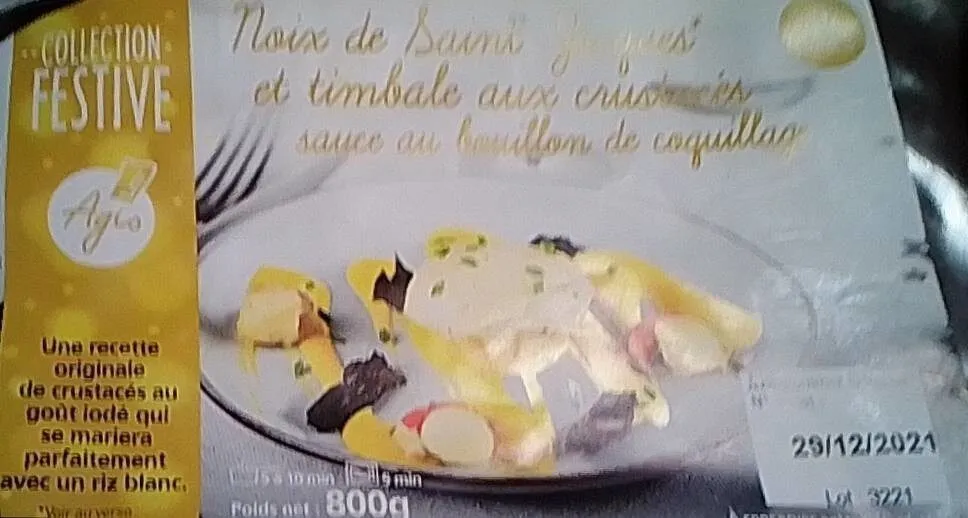 Noix de St Jacques Timbale aux crustacés sauce de coquillages