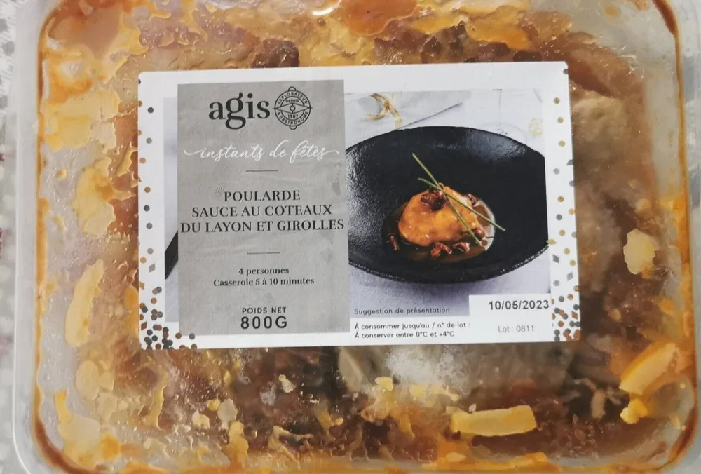 Poularde sauce au coteaux du Layon et girolles