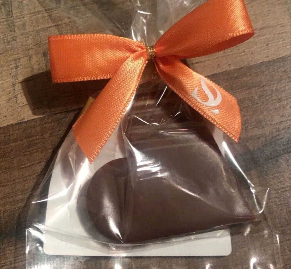 Chocolat a la passion et chocolat au lait