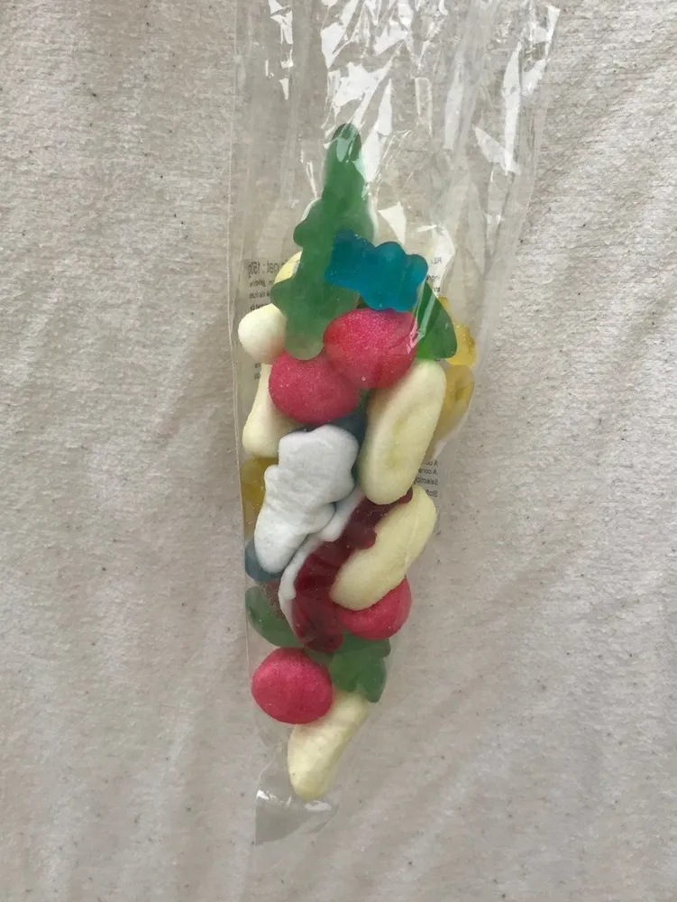 Cône de bonbons gomme