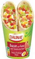 Wrappy bacon grillé œufs tomates marinées sauce yaourt