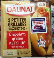 2 petites grillades façon Hot Dog Chipolata grillée Ketchup