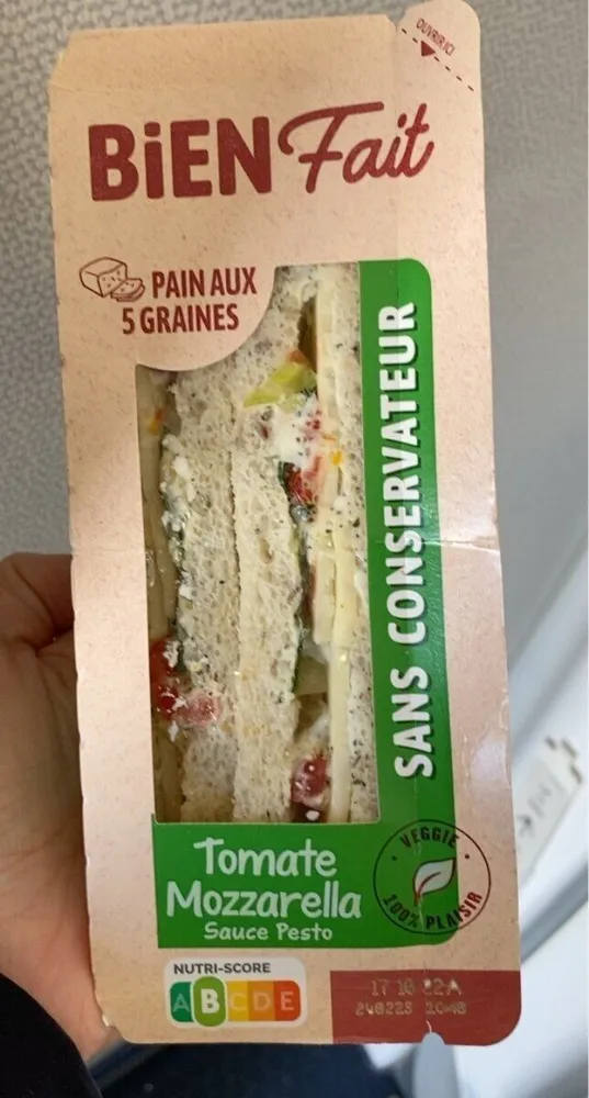 Sandwich tomate mozarella