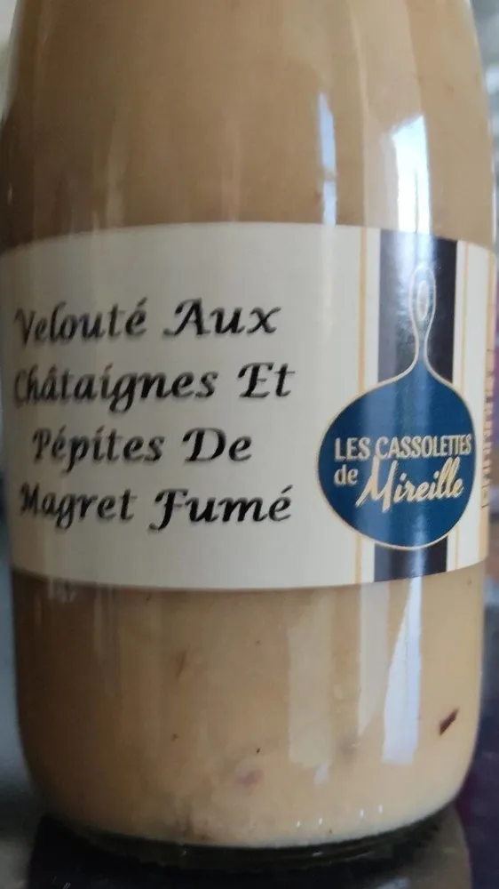 Veloute aux chataignes et pepites de magrett fume