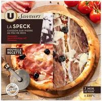 Pizza à base de mozzarella speck alto adige IGP et olives noires , 400g