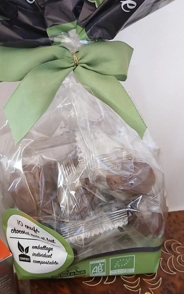 10 oeufs chocolat noir et lait