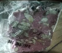 Wildberries nougat cake