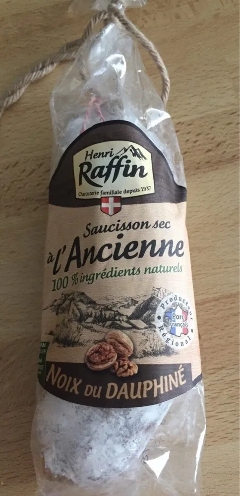 Saucisson sec à l'ancienne aux noix