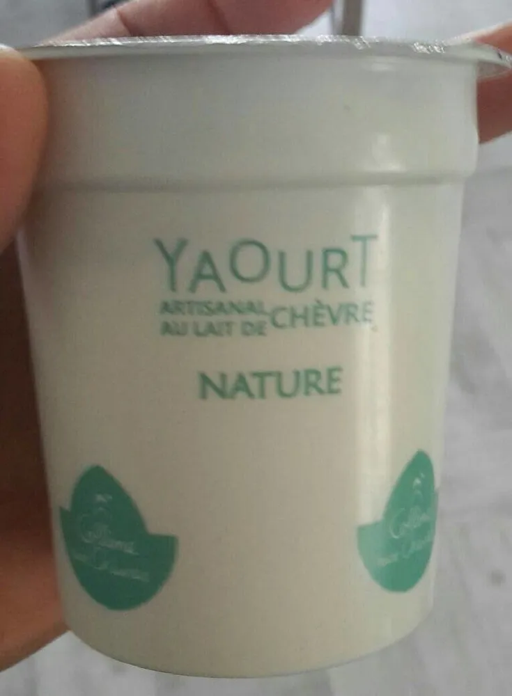 Yaourt nature artisanal au lait de chèvre