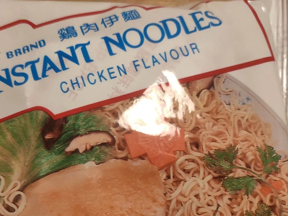 Instant noodles chicken flavour