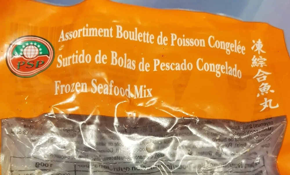 Assortiment boulette de poisson congelée