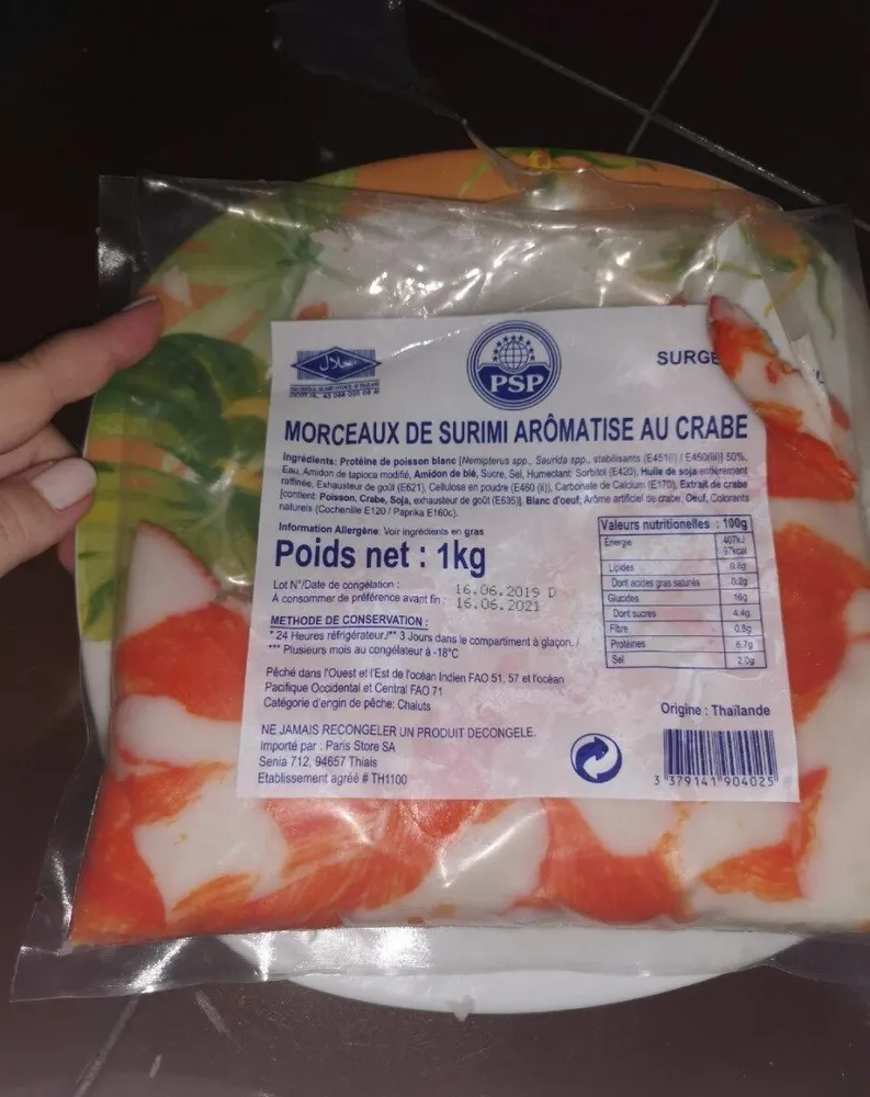Morceaux de surimi aromatisés au crabe
