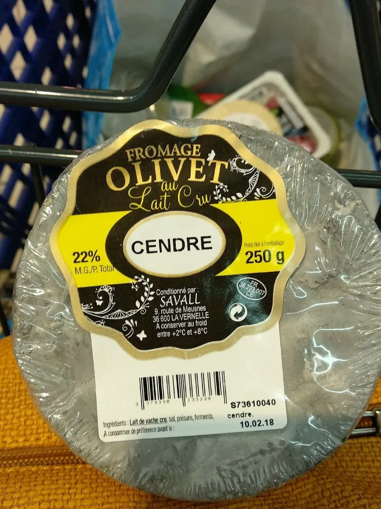 Fromage Olivet cendré
