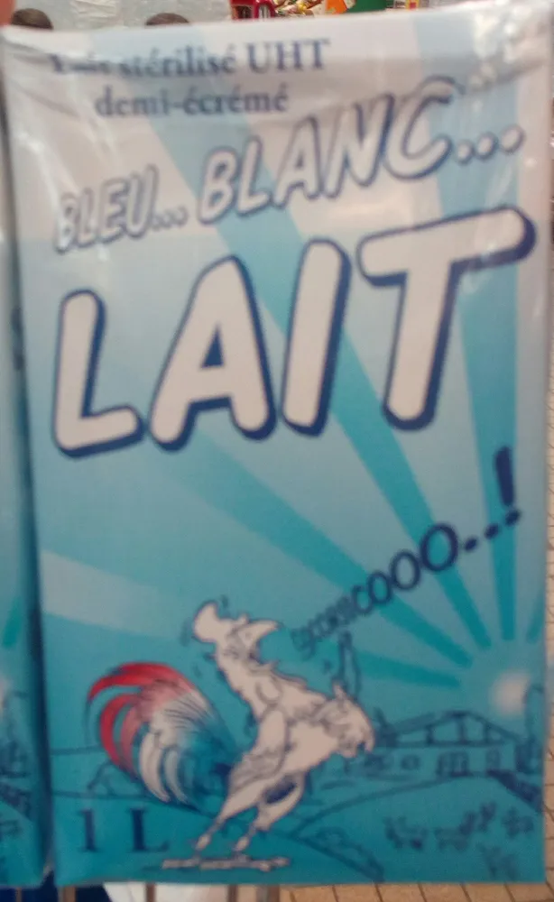 LAIT DEMI ECREME1ER PRIX 6*1L