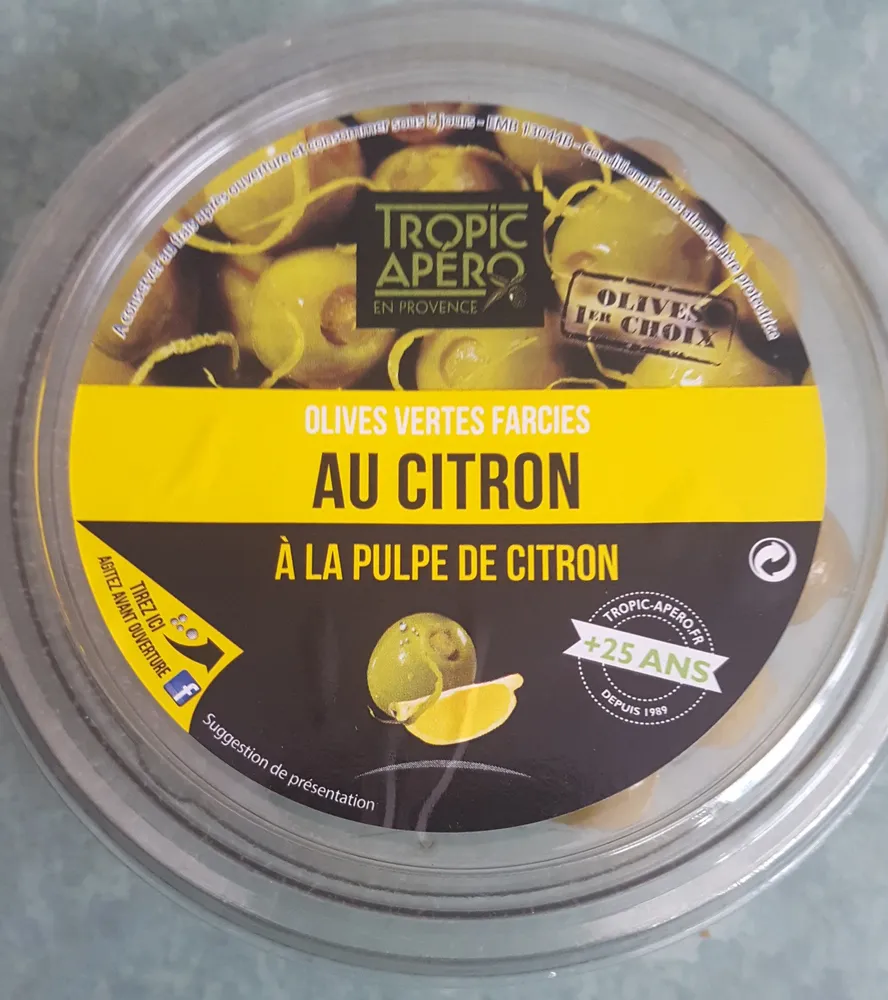 Olives vertes farcies a la pulpe de citron