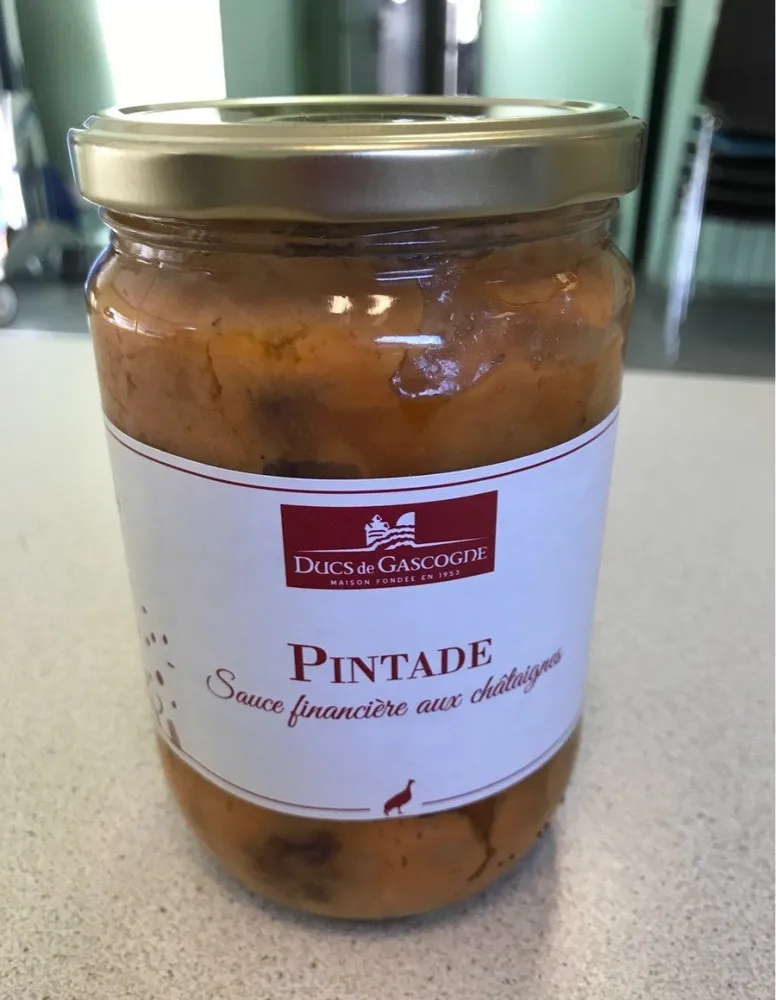 Pintade sauce finàciere aux chataignes