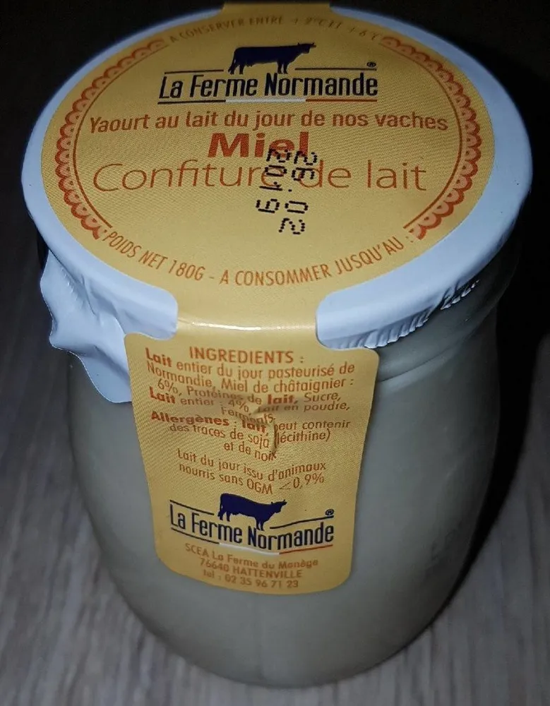 Yaourt au lait miel confiture de lait