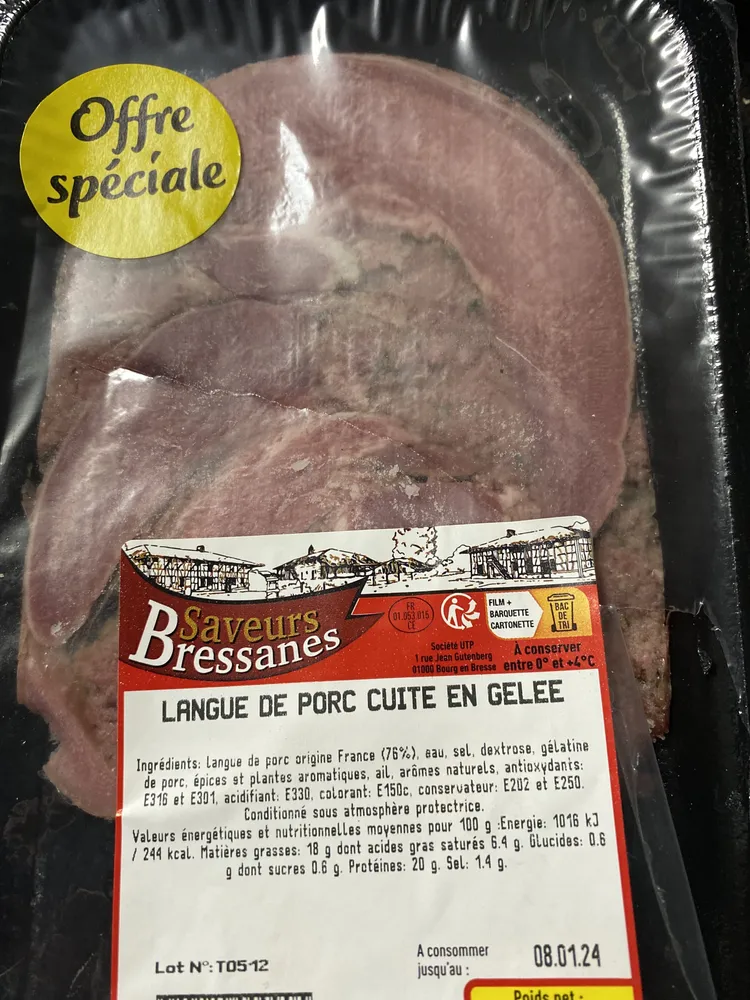 Langue de porc en gelée en tranches