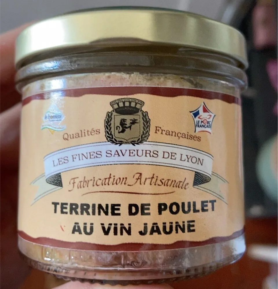 Terrine de poulet au vin jaune