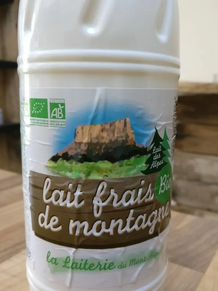 Lait frais de montagne bio