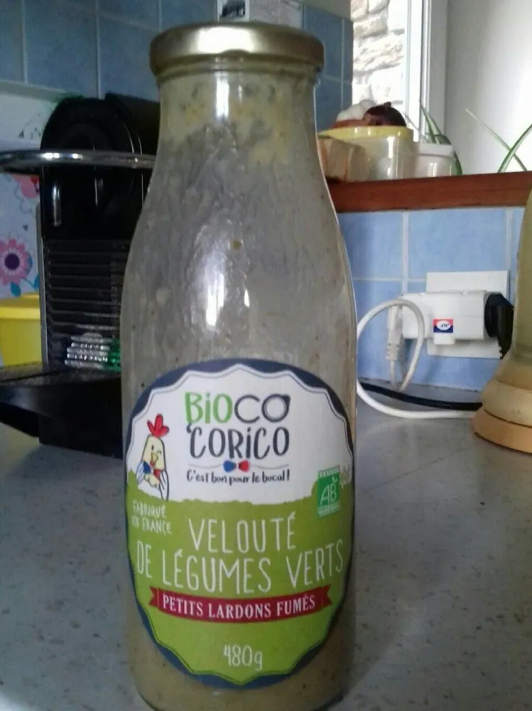 Velouté de légumes verts petits lardons fumés