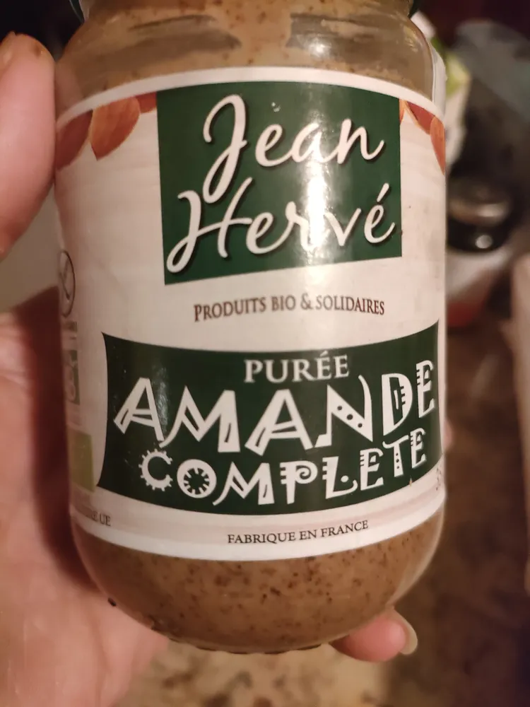 Purée amande complète