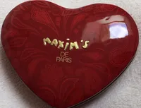 Tendres Chocolats Au Coeur De Nougat Fondant, Amandes Et Miel