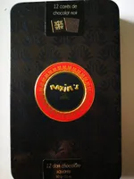 12 carrés de chocolat noir