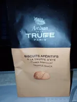 Biscuits apéritifs à la truffe d'été