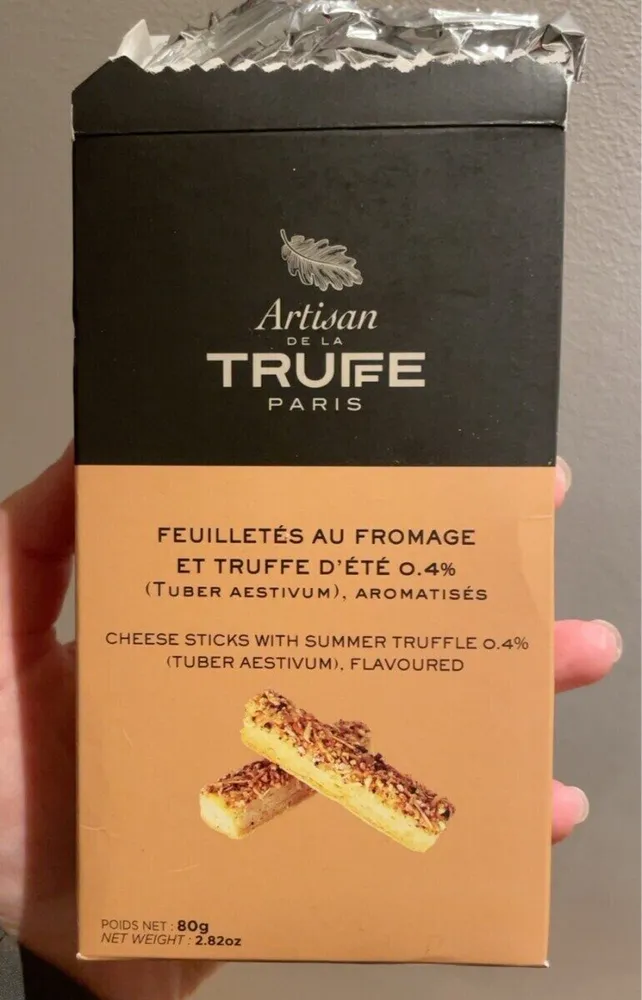 Feuilleté au fromage et truffe d’été