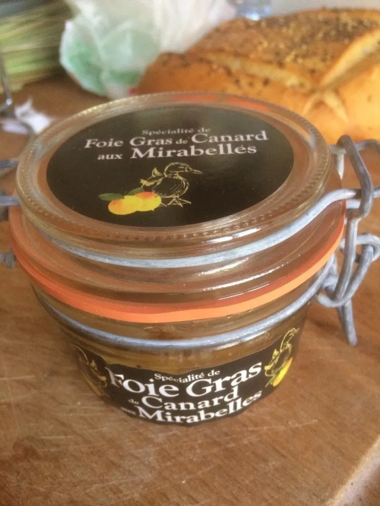 Spécialité de foie gras de canard aux mirabelles