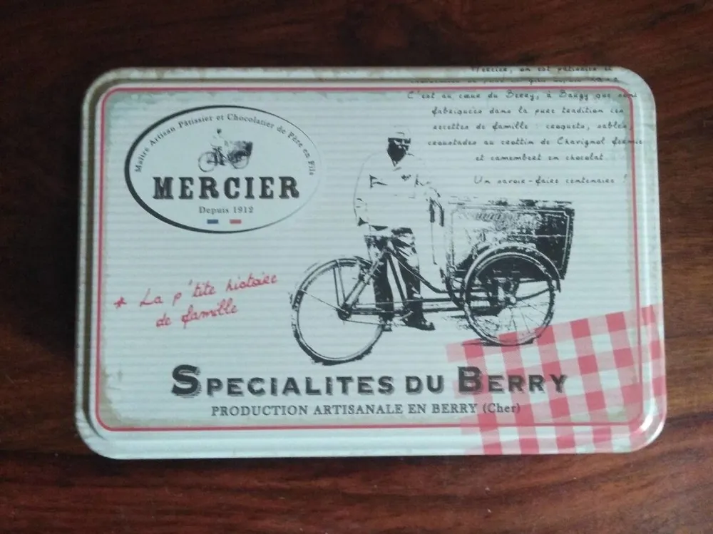 Assortiment de biscuits sucrés, Spécialités du Berry
