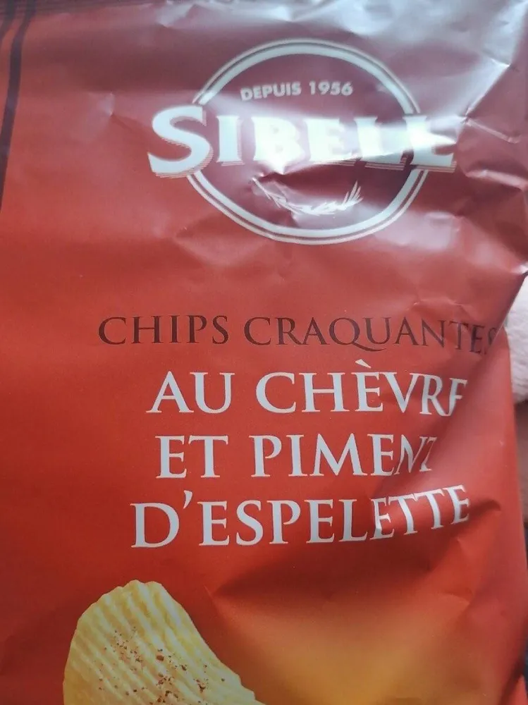 Chips craquantes au chèvre et piment d'espelette