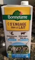lait demi écrémé sterilisé UHT