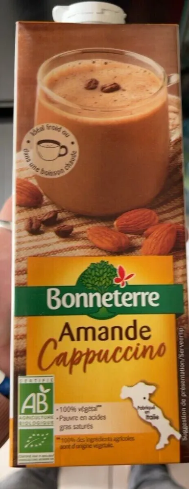 Amond capuccino