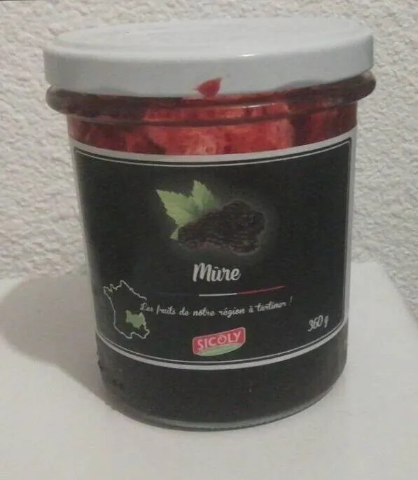 Préparation de fruits à la mûre