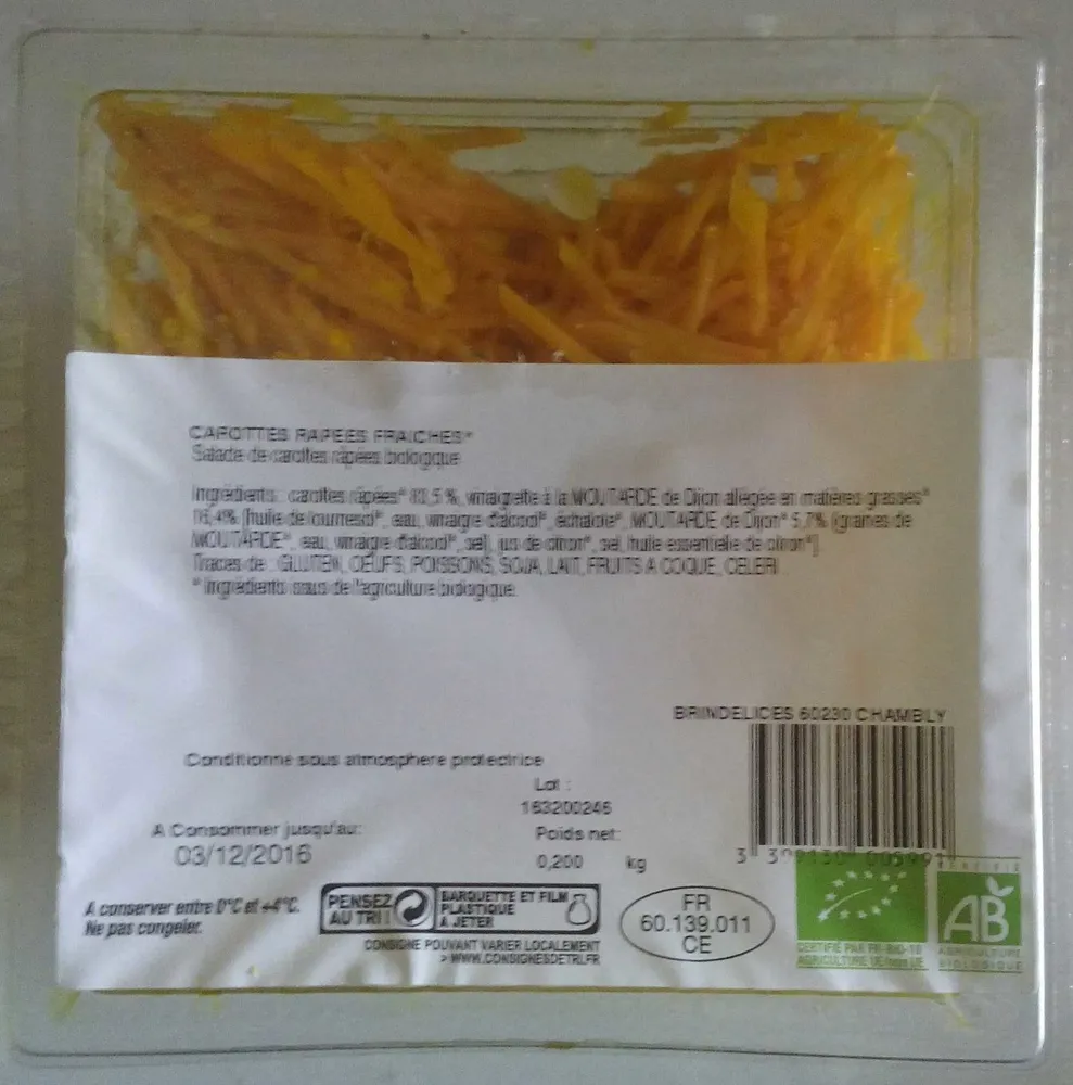 Carottes râpées fraîches