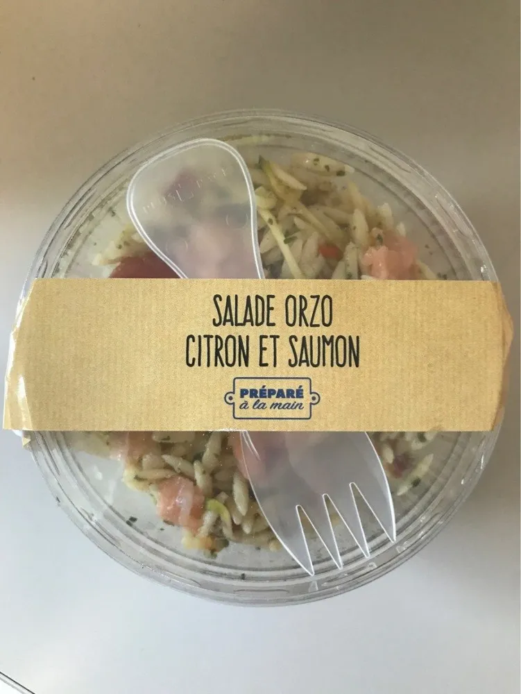Salade orzo citron et saumon