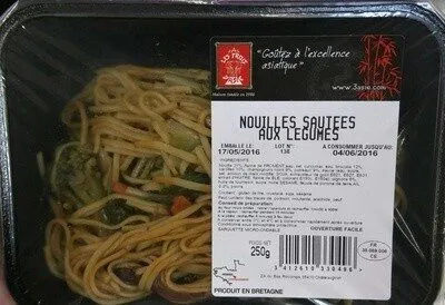 Nouilles sautées aux légumes