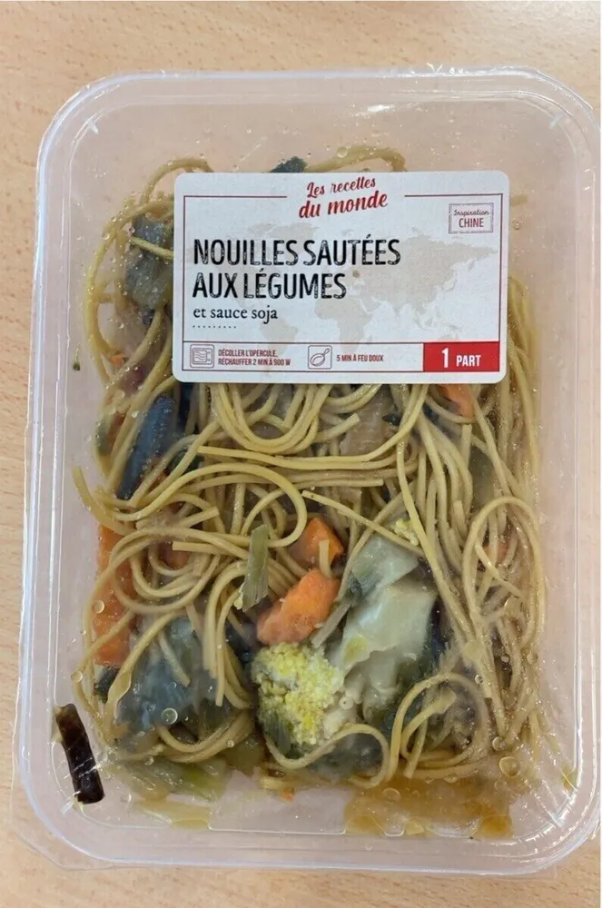 Nouilles sautées aux légumes