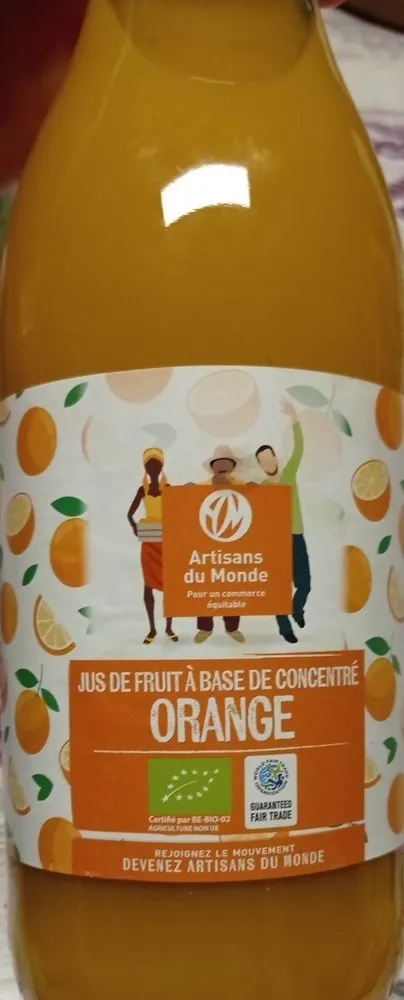 Jus de fruit à base de concentré orange