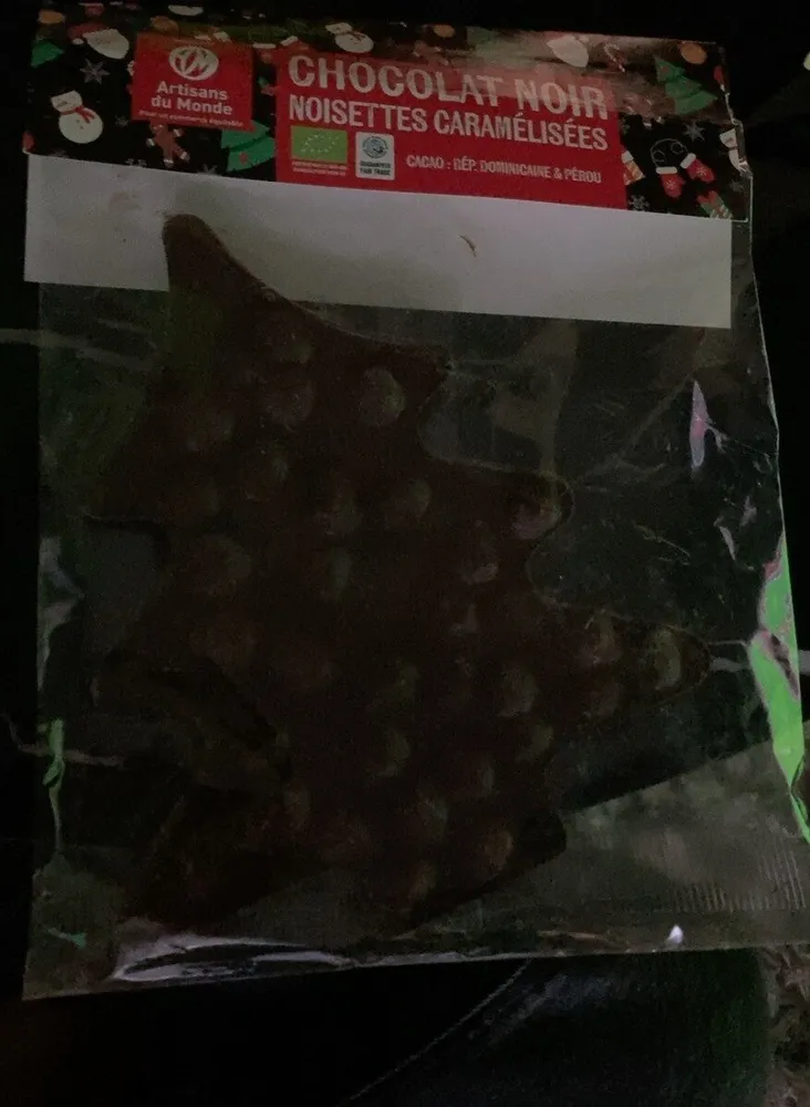 Chocolat noire avec noisettes caramélises