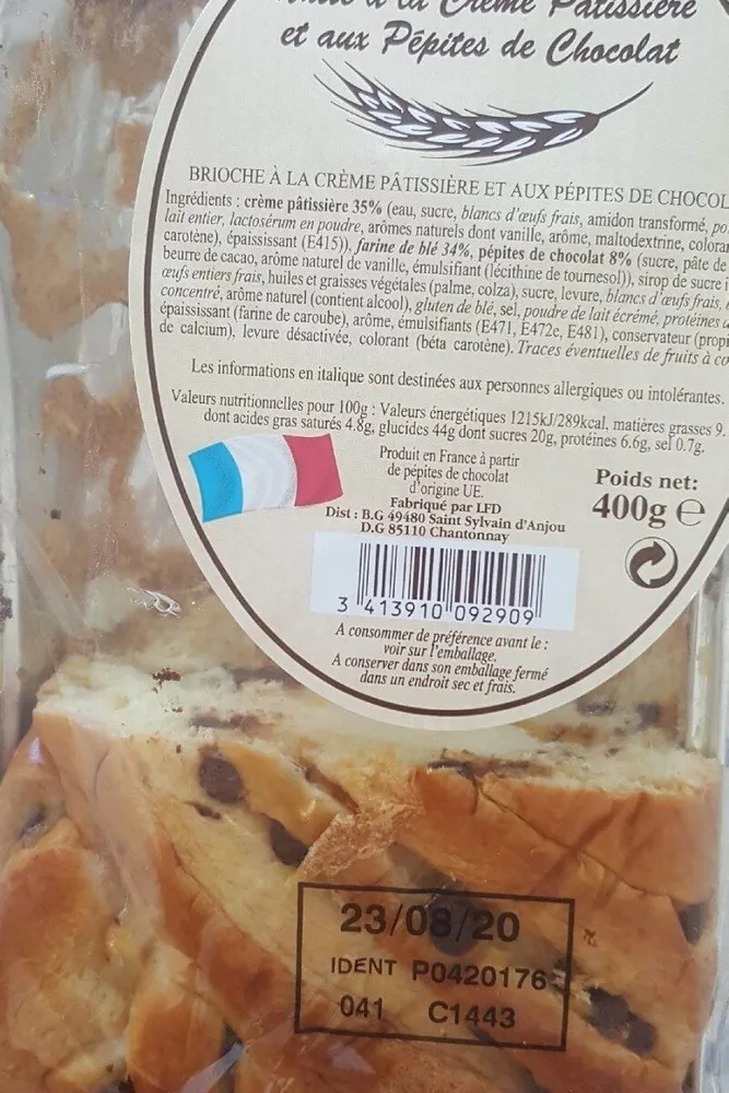 Natte a la crème pâtissière et aux pépites de chocolat