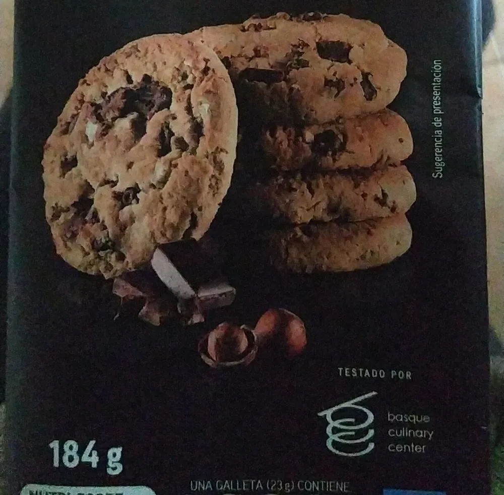 Cookies chocolate negro y avellanas